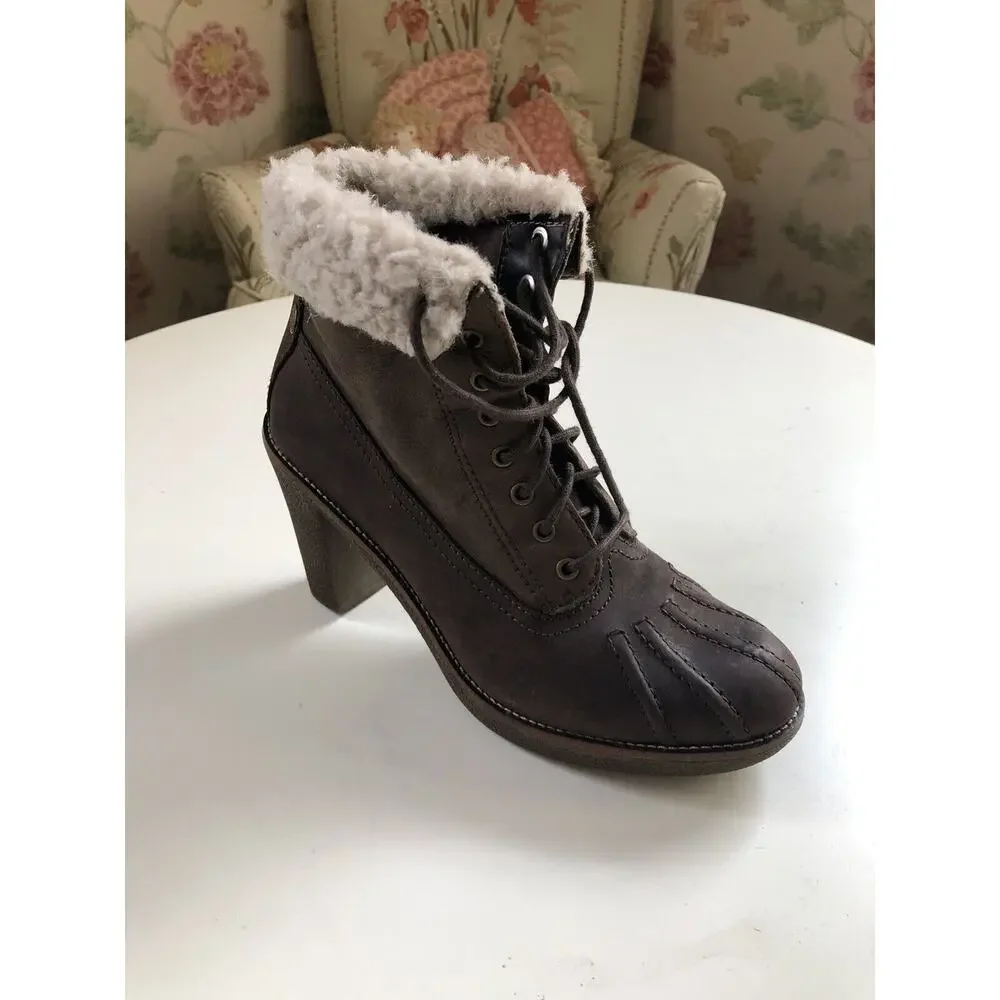 Bussola Ankle Lace Up Boots Women’s 8.5